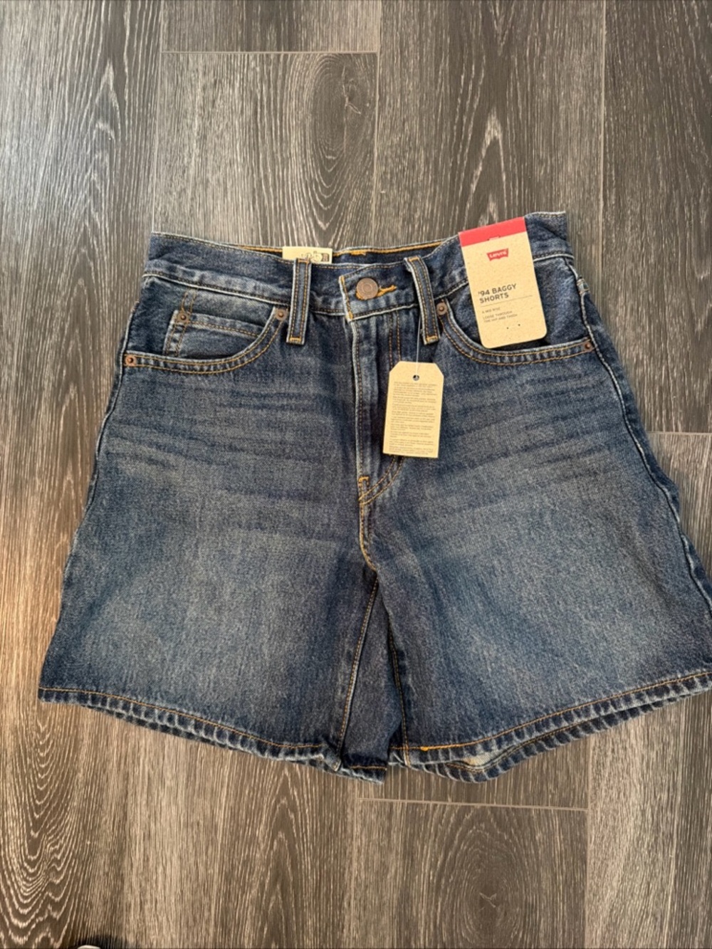 Levi's High-Rise Baggy Denim Shorts in Indigo Blue